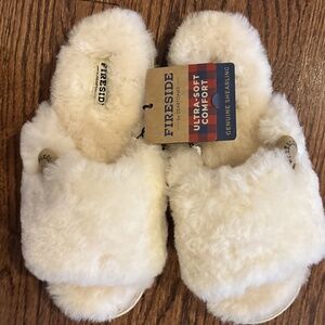 Fireside by Dearfoams Women's SZ 8 Cairns Genuine Shearling Fuzzy Slide Slipper